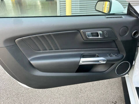 2023 Ford Mustang EcoBoost Premium