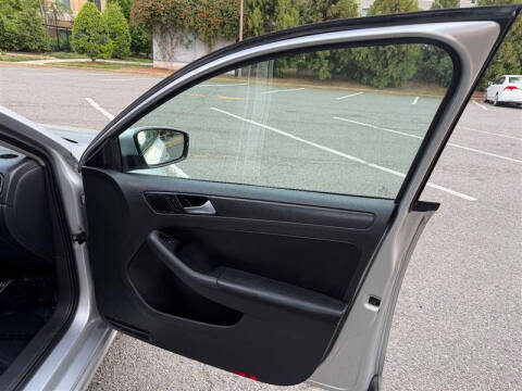 2012 Volkswagen Jetta