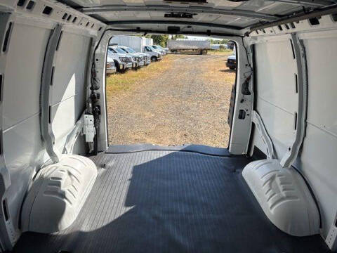 2025 GMC Savana 2500