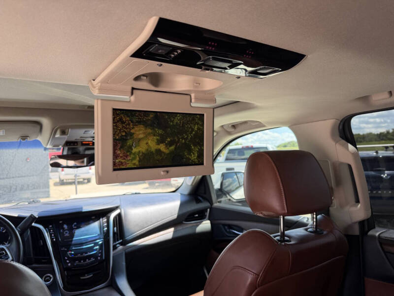 2018 Cadillac Escalade ESV Premium Luxury