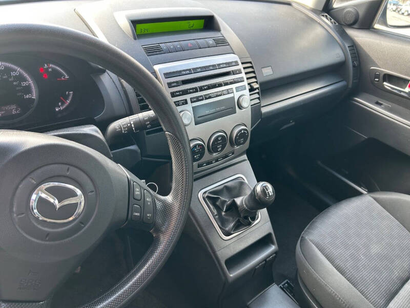 2010 Mazda MAZDA5 Sport