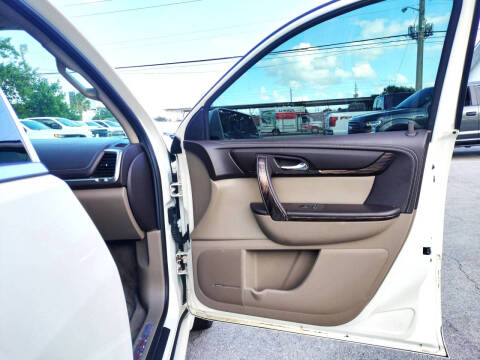 2013 GMC Acadia Denali