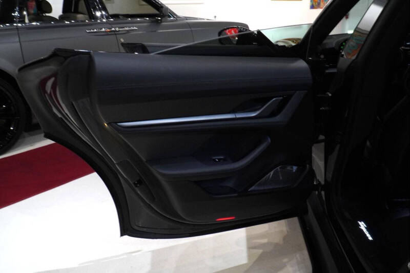 2020 Porsche Taycan Turbo