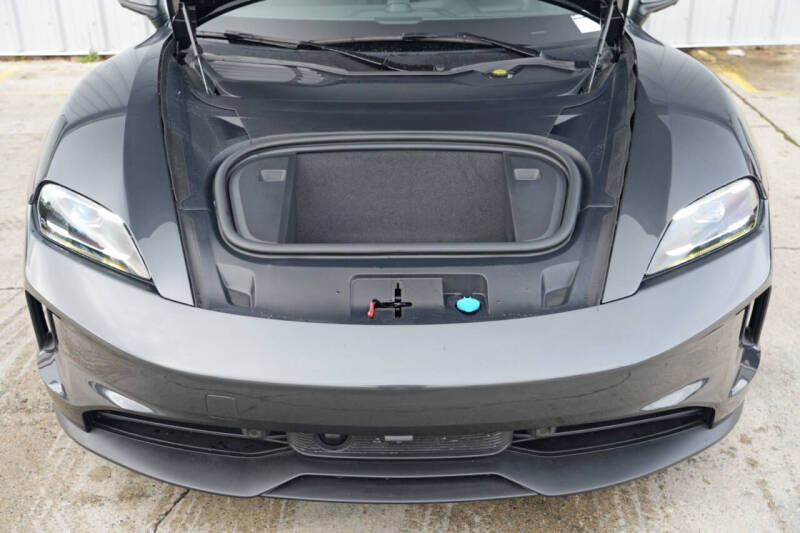 2025 Porsche Taycan 4S