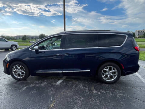2017 Chrysler Pacifica Limited