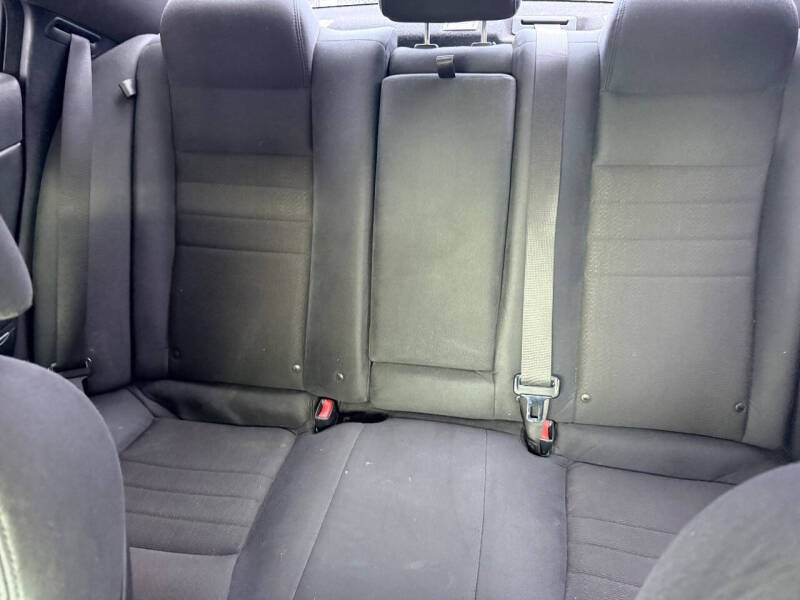 2011 Dodge Charger SE