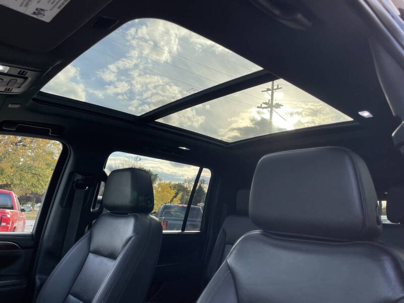 2022 Chevrolet Suburban LT