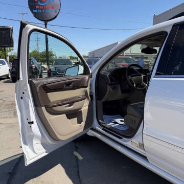 2016 GMC Acadia Denali
