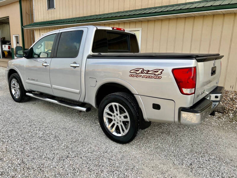 2015 Nissan Titan SL