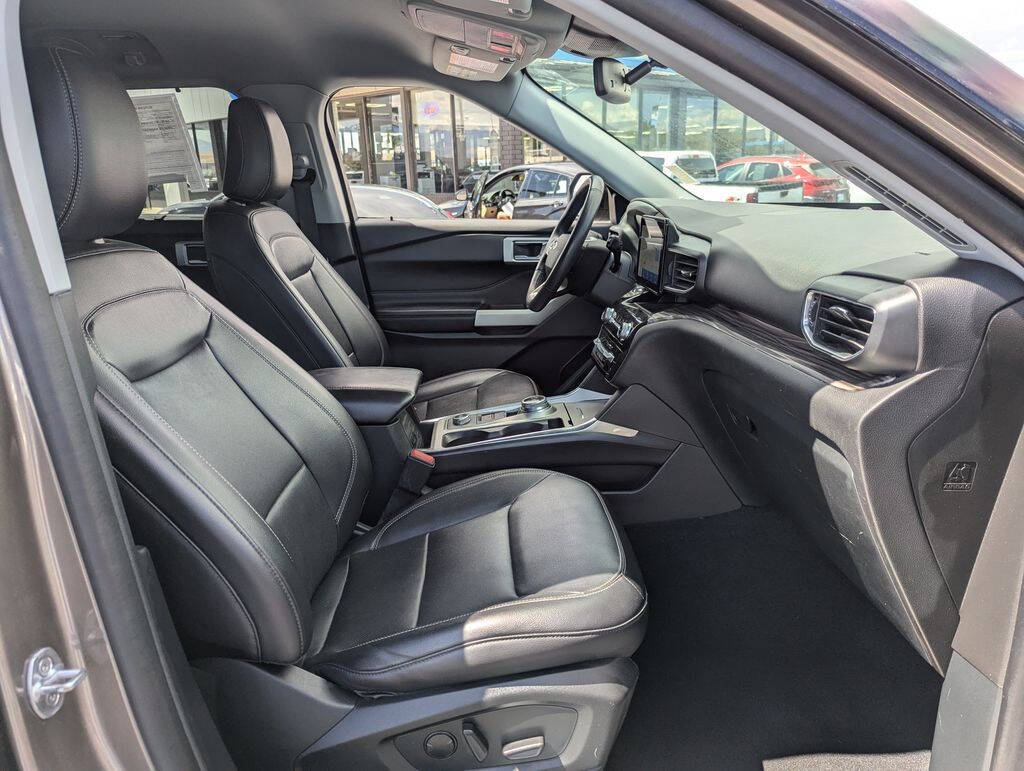 2021 Ford Explorer for sale at Axio Auto Boise in Boise, ID