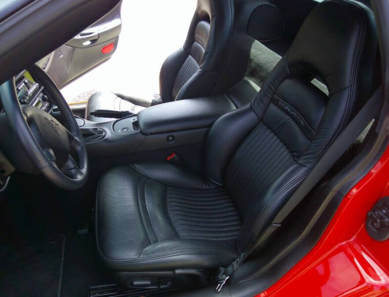 2004 Chevrolet Corvette