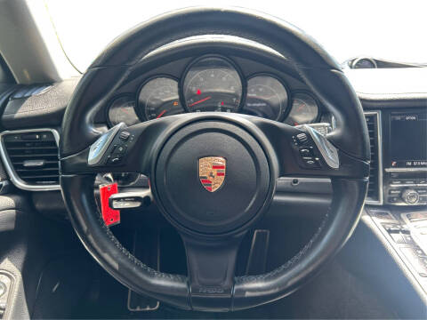 2015 Porsche Panamera