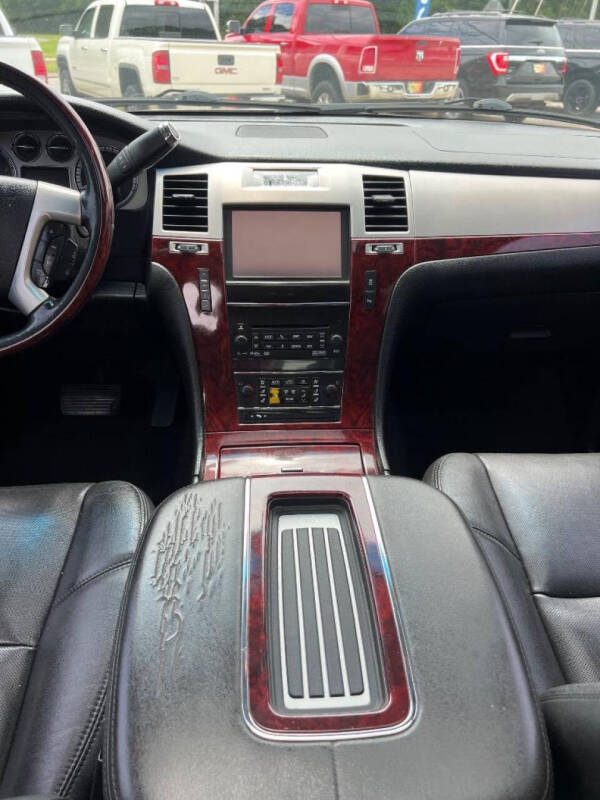 2013 Cadillac Escalade Luxury