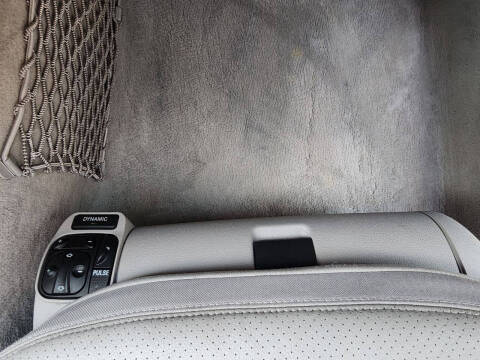 2005 Mercedes-Benz E-Class E 320