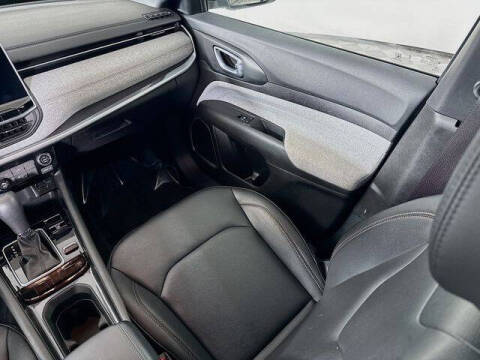 2024 Jeep Compass Latitude Lux