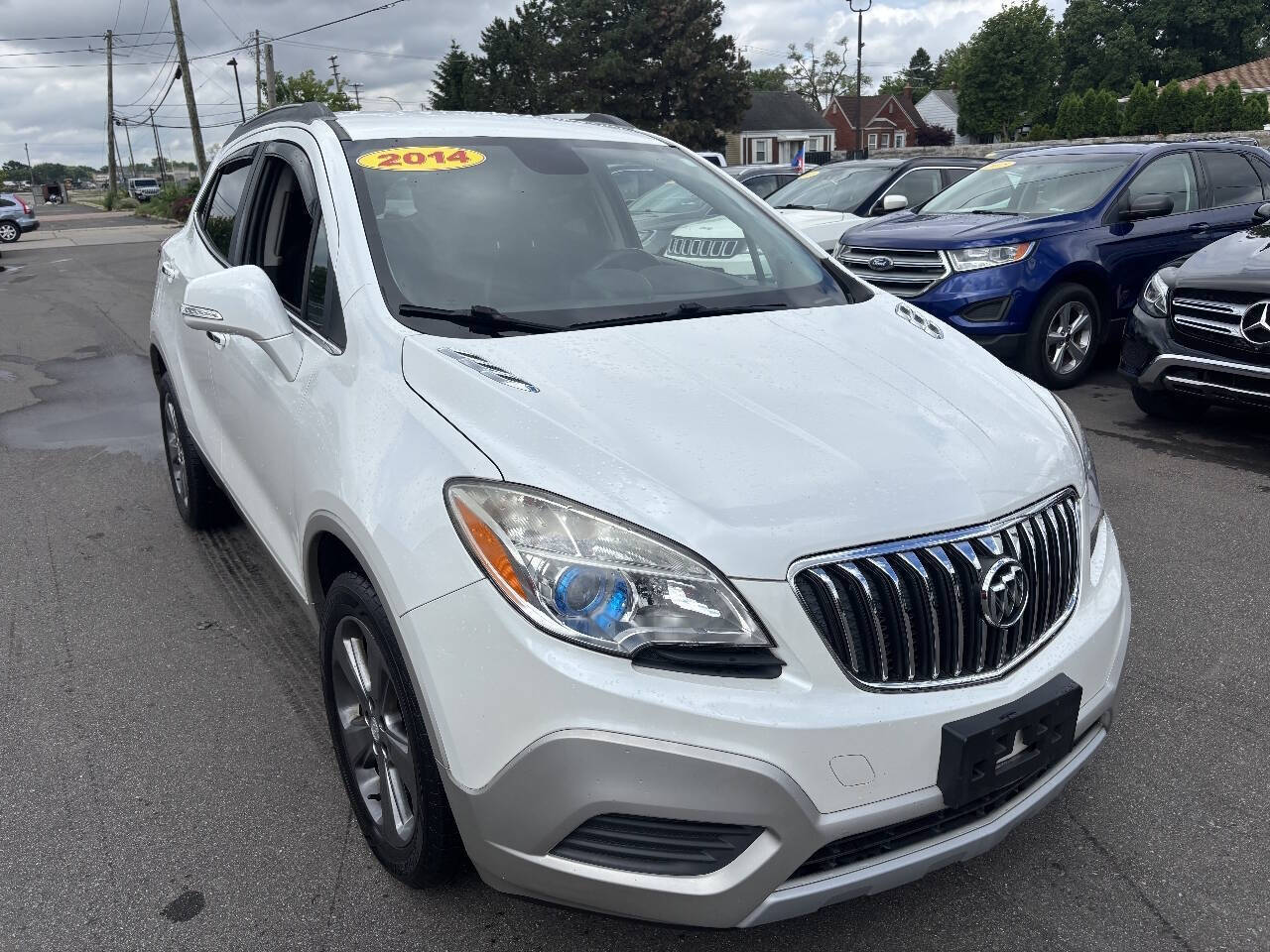 White 2014 Buick Encore Base AWD Base 4dr Crossover 2