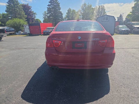 2011 BMW 3 Series 328i
