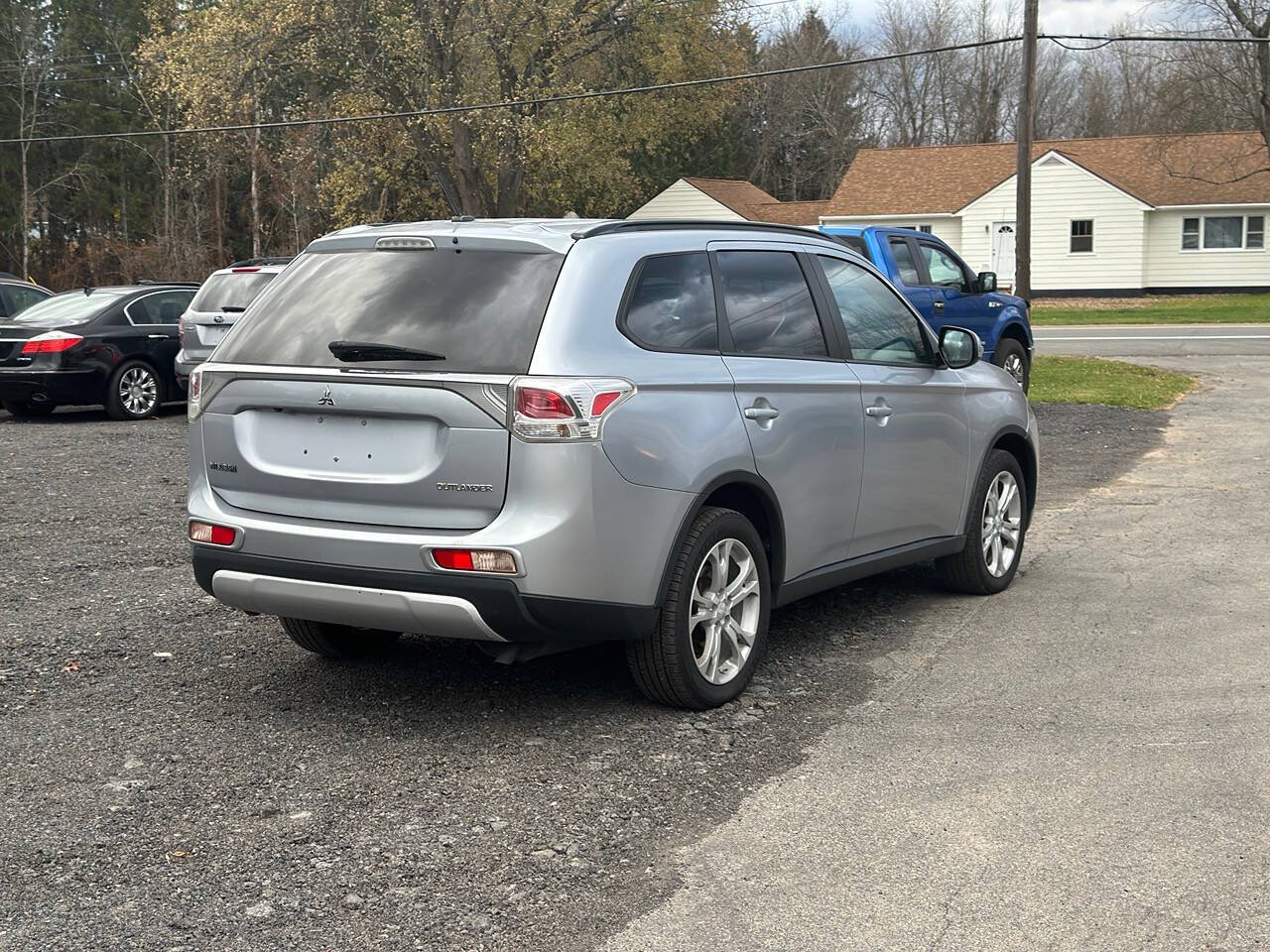 2015 Mitsubishi Outlander for sale at Town Auto Inc in Clifton Park, NY