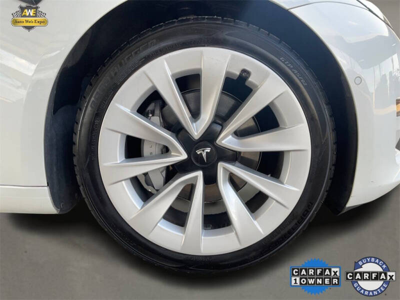 2021 Tesla Model 3 Standard Range Plus