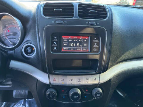 2020 Dodge Journey SE Value