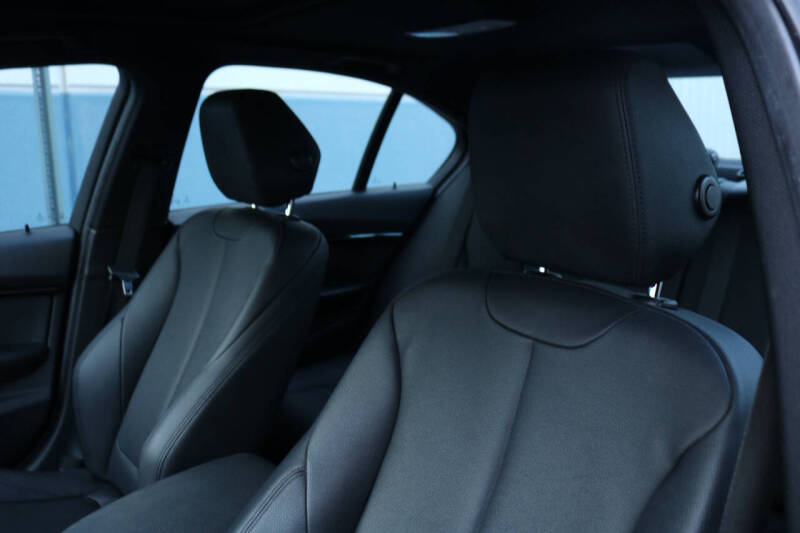 2016 BMW 3 Series 328i