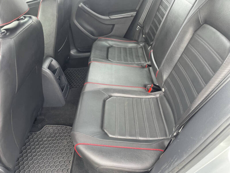 2015 Volkswagen Jetta GLI SE