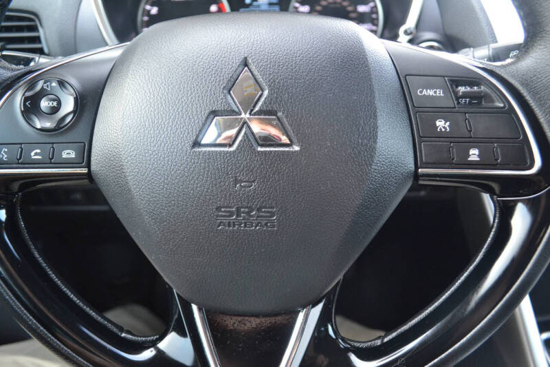 2024 Mitsubishi Eclipse Cross SE