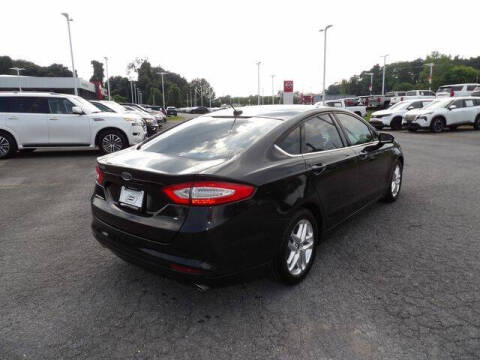 2013 Ford Fusion SE