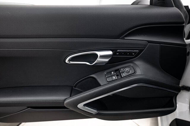 2017 Porsche 911 Carrera