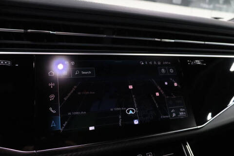 2024 Audi SQ8 4.0T quattro Prestige