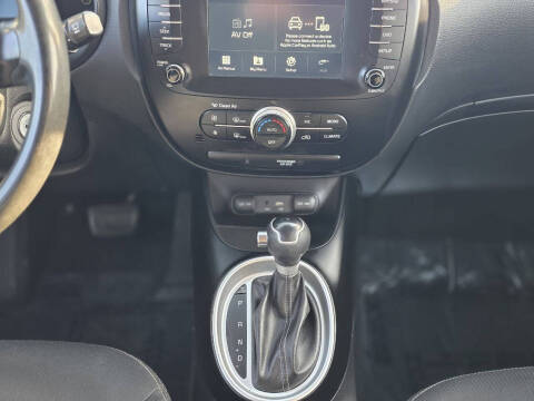 2018 Kia Soul +