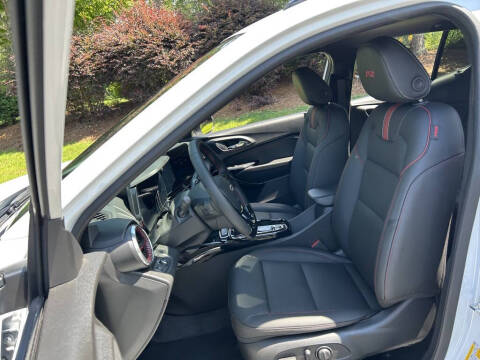 2025 Chevrolet Trax RS