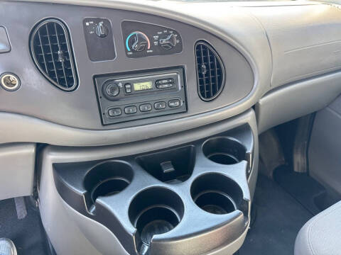 2006 Ford E-Series E-250