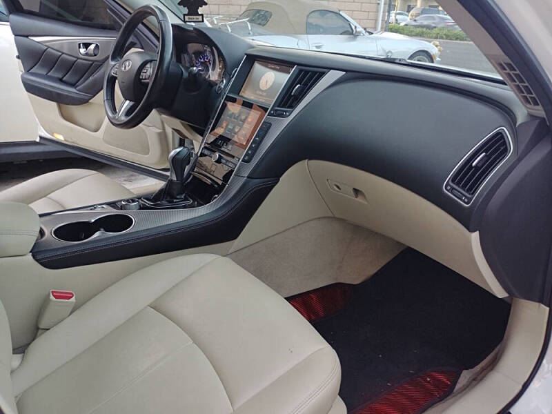 2016 Infiniti Q50 3.0T Premium