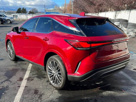 2024 Lexus RX 450h+ Luxury