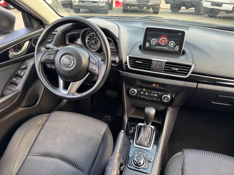 2016 Mazda MAZDA3 i Touring