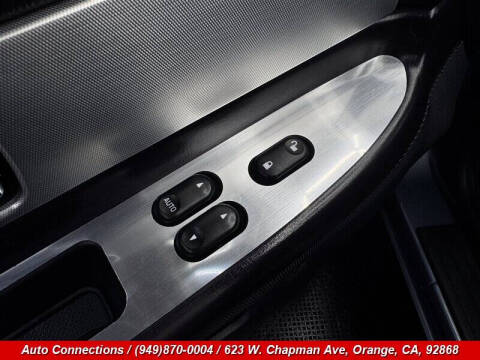 2005 Ford Thunderbird Deluxe