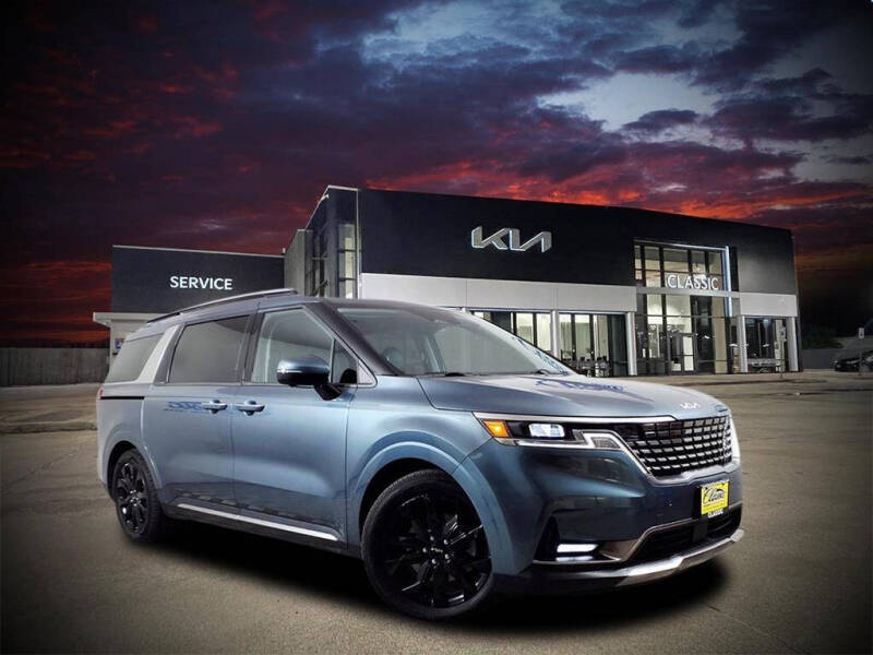 2023 Kia Carnival SX