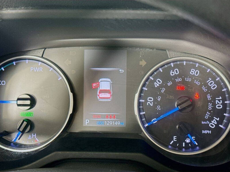 2021 Toyota RAV4 Hybrid XLE