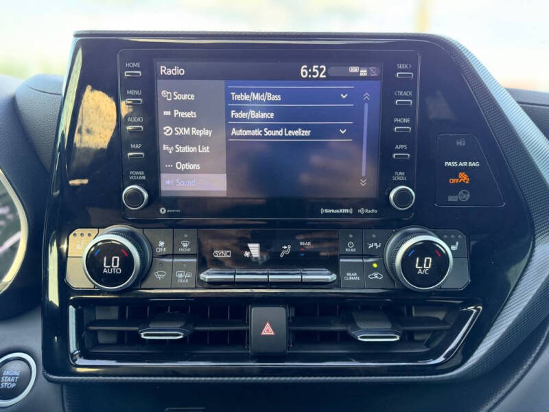 2021 Toyota Highlander XSE