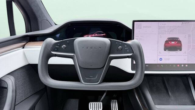 2023 Tesla Model X Standard Range