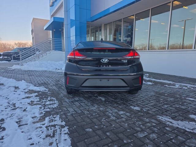 2019 Hyundai Ioniq Hybrid Blue