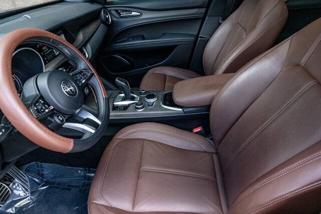 2022 Alfa Romeo Stelvio Ti