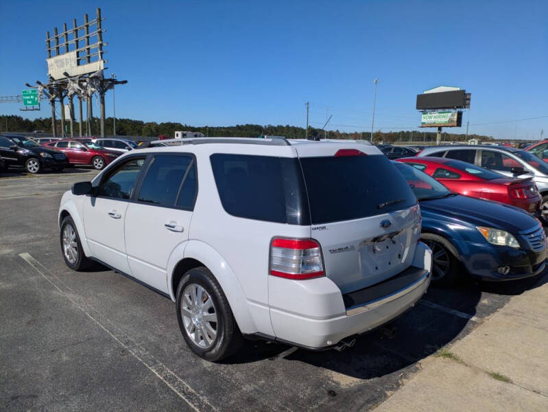 2008 Ford Taurus X Limited photo 10