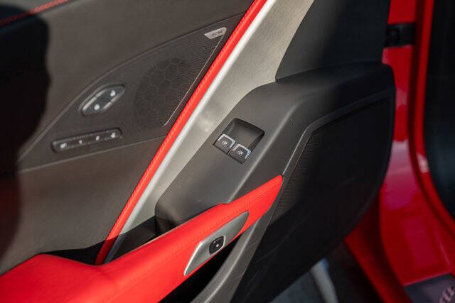 2015 Chevrolet Corvette 15