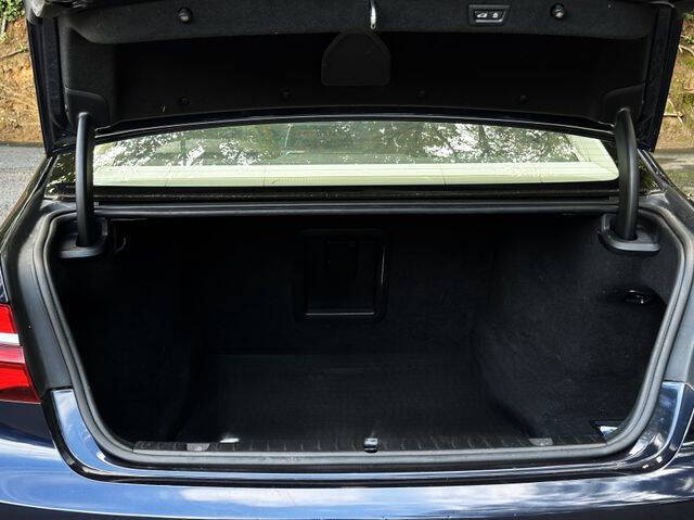 2017 BMW 7 Series 740i