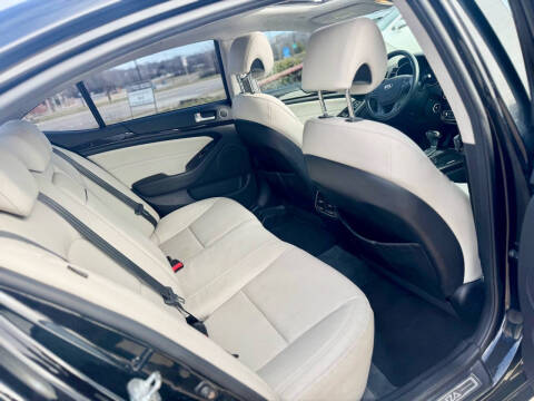 2014 Kia Cadenza Premium