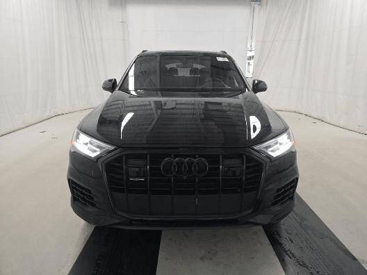 2022 Audi Q7 quattro Prestige 55 TFSI