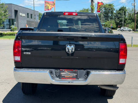 2024 RAM 1500 Classic