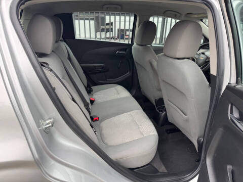 2013 Chevrolet Sonic LS Auto